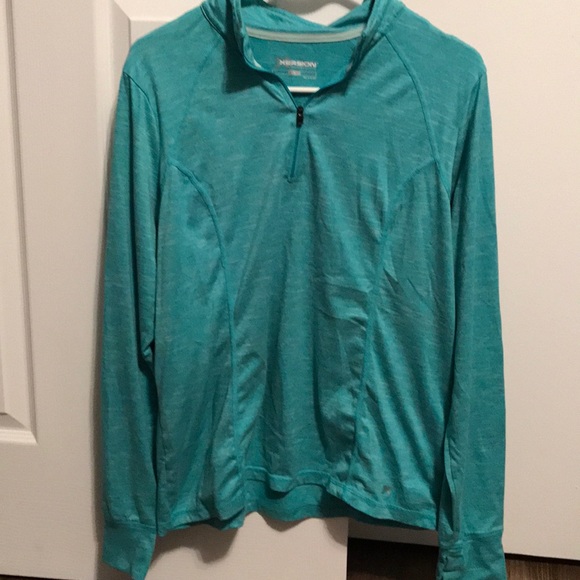 Xersion Other - Xersion performancewear long sleeve